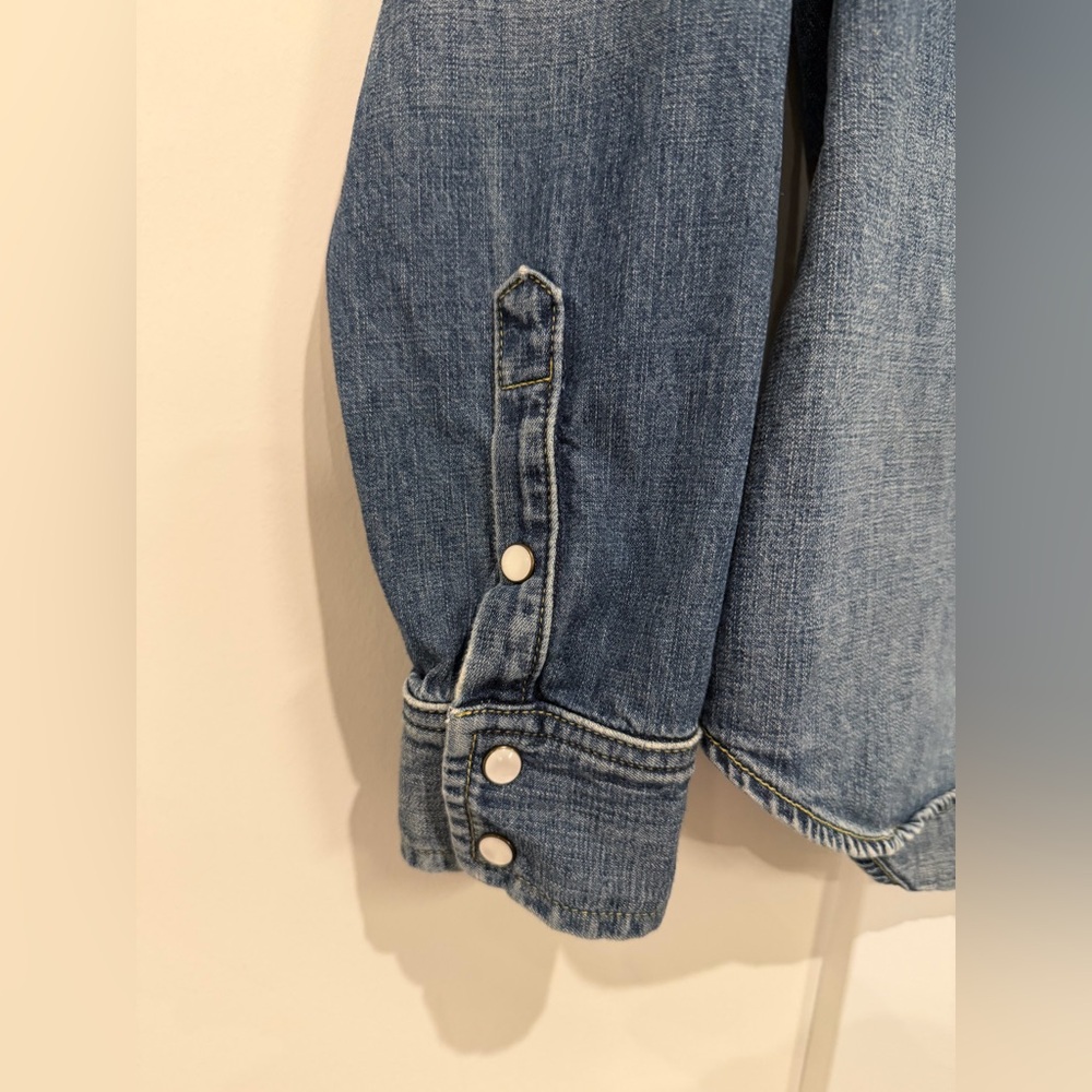 NILI LOTAN Travis Denim Shirt In Classic Wash Size XS EUC - Picture 8 of 16